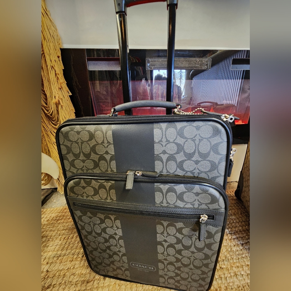 COACH Monogram GREY Air Carry On Pull Bar Classy Cruise Suitcase Luggage NWT